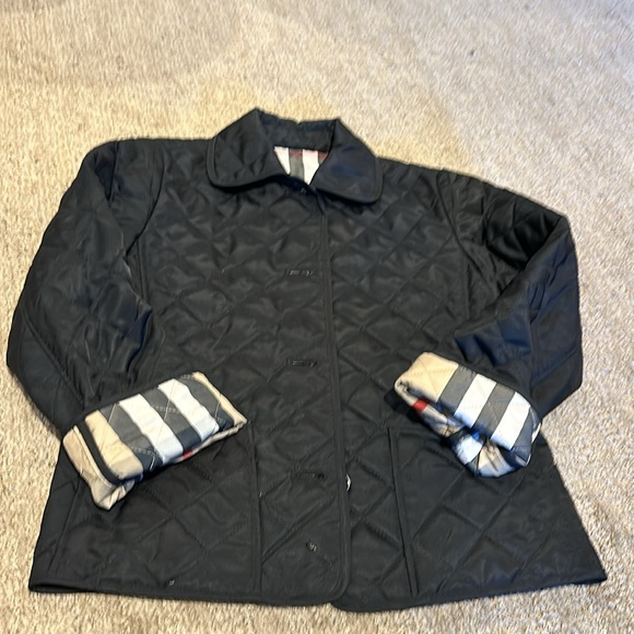 Authentic Burberry jacket - Picture 9 of 15